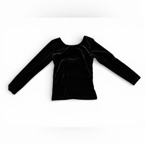 Long sleeve velvet top with bow back details